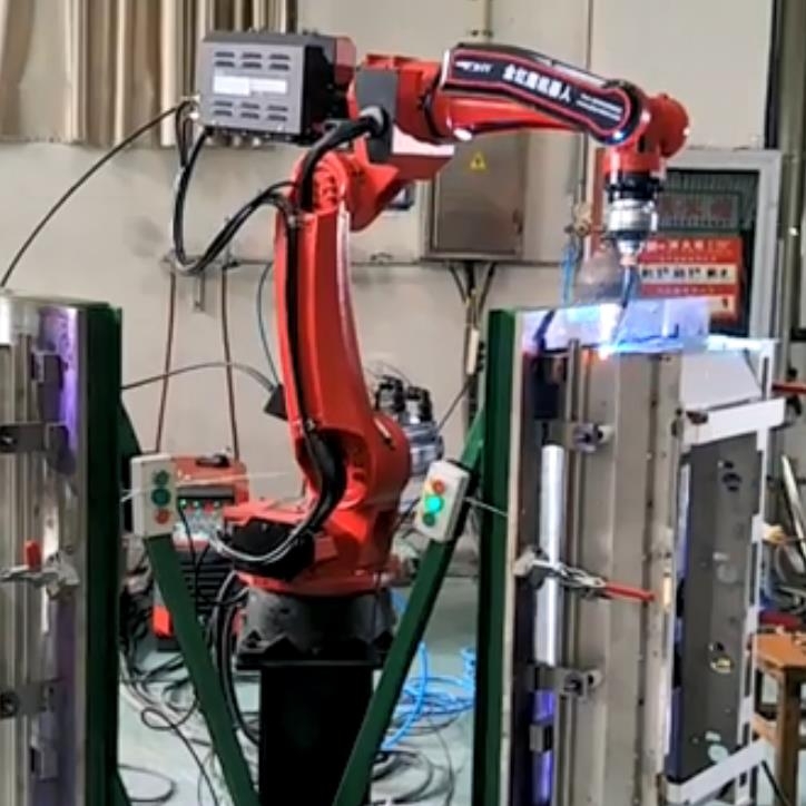 机器人不锈钢炉具焊接